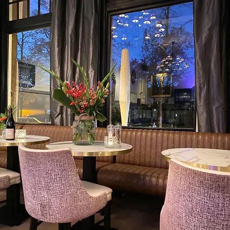 فندق Gasterij Posthuys 3*